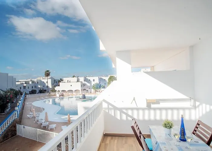 The 9 Souls - Pool View * Costa Teguise