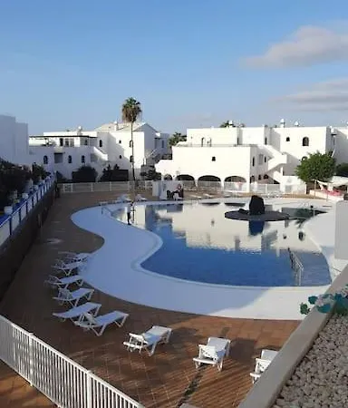 The 9 Souls - Pool View * Costa Teguise