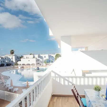 The 9 Souls - Pool View * Costa Teguise